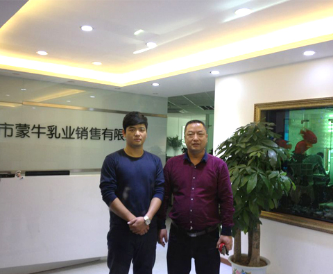 叼嘿直播APP装饰：专业的设计、细心的叼嘿视频APP下载，给个赞！