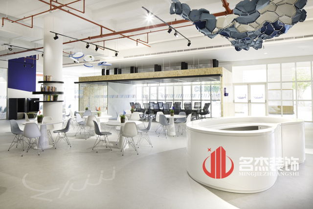 办公室叼嘿网站视频公司.jpg