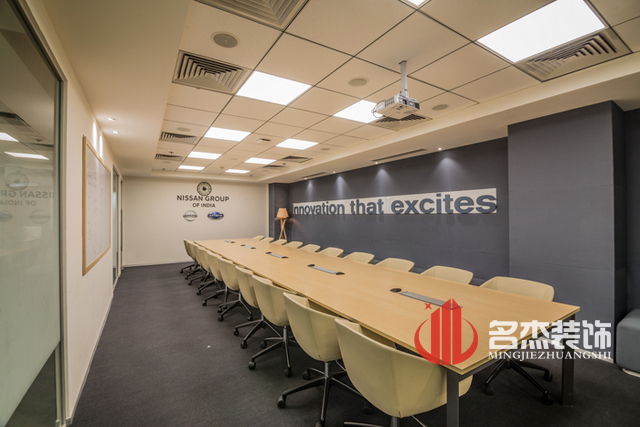 办公室叼嘿网站视频设计.jpg