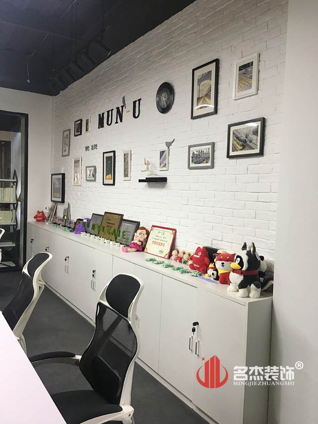 展示厅叼嘿网站视频完工照.jpg