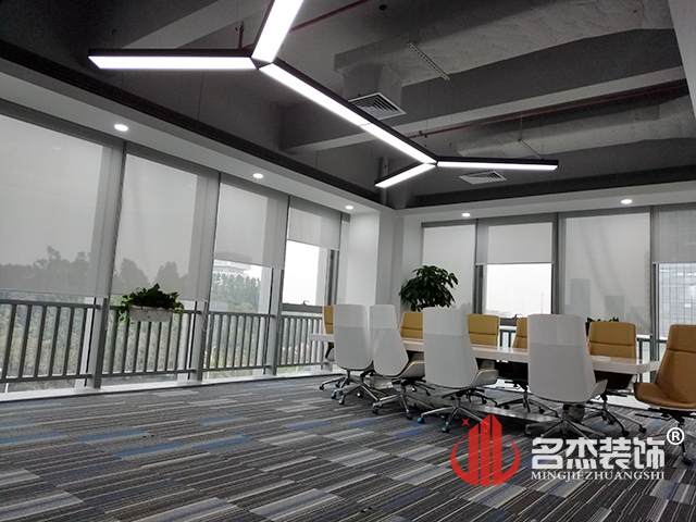 办公室叼嘿网站视频完工照.jpg
