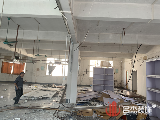 办公室叼嘿网站视频