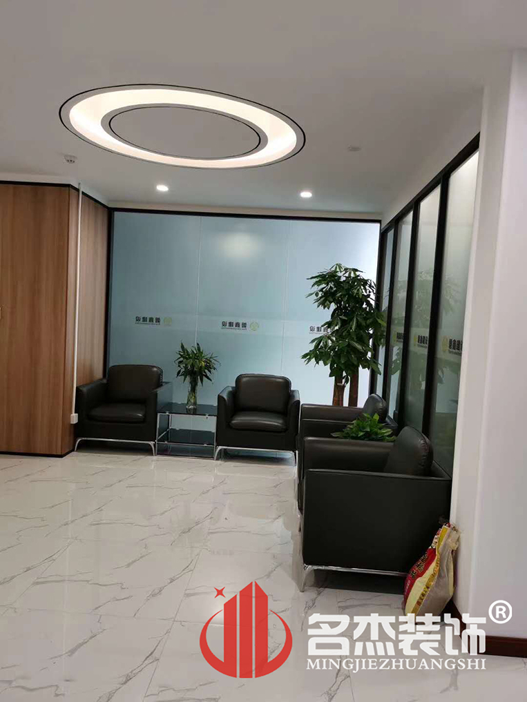 办公室叼嘿网站视频
