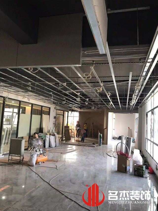 办公室叼嘿网站视频