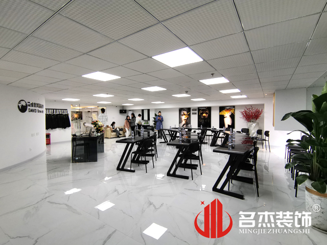 办公室叼嘿网站视频