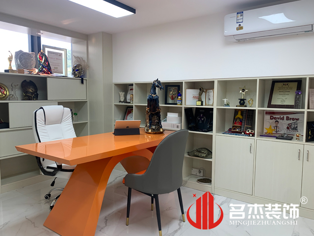 办公室叼嘿网站视频