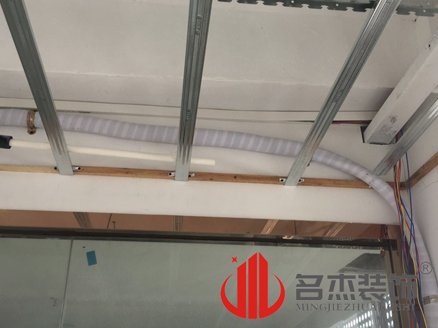 办公室叼嘿网站视频