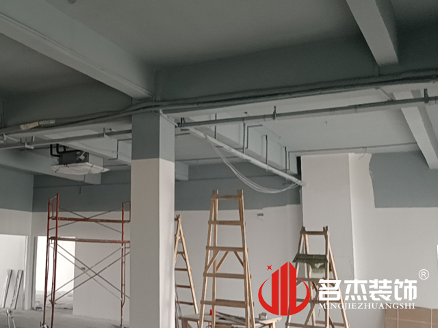 叼嘿直播APP装饰设计