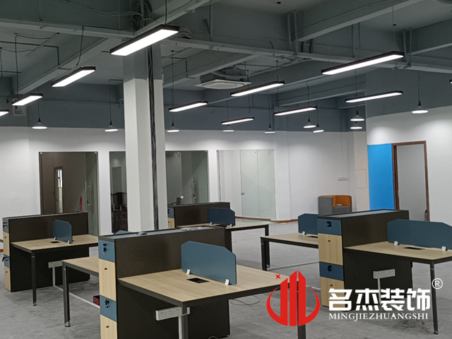 叼嘿直播APP装饰设计