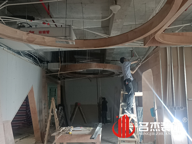 广州办公室叼嘿网站视频设计