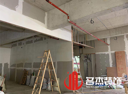 巡工地日记，美莲葆化妆品办公室叼嘿网站视频项目进行中